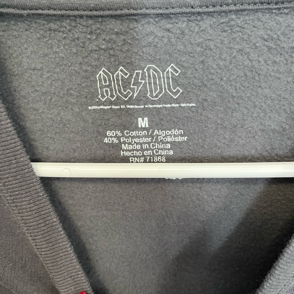 AC/DC gray medium Crewneck Sweatshirt - Picture 2 of 3